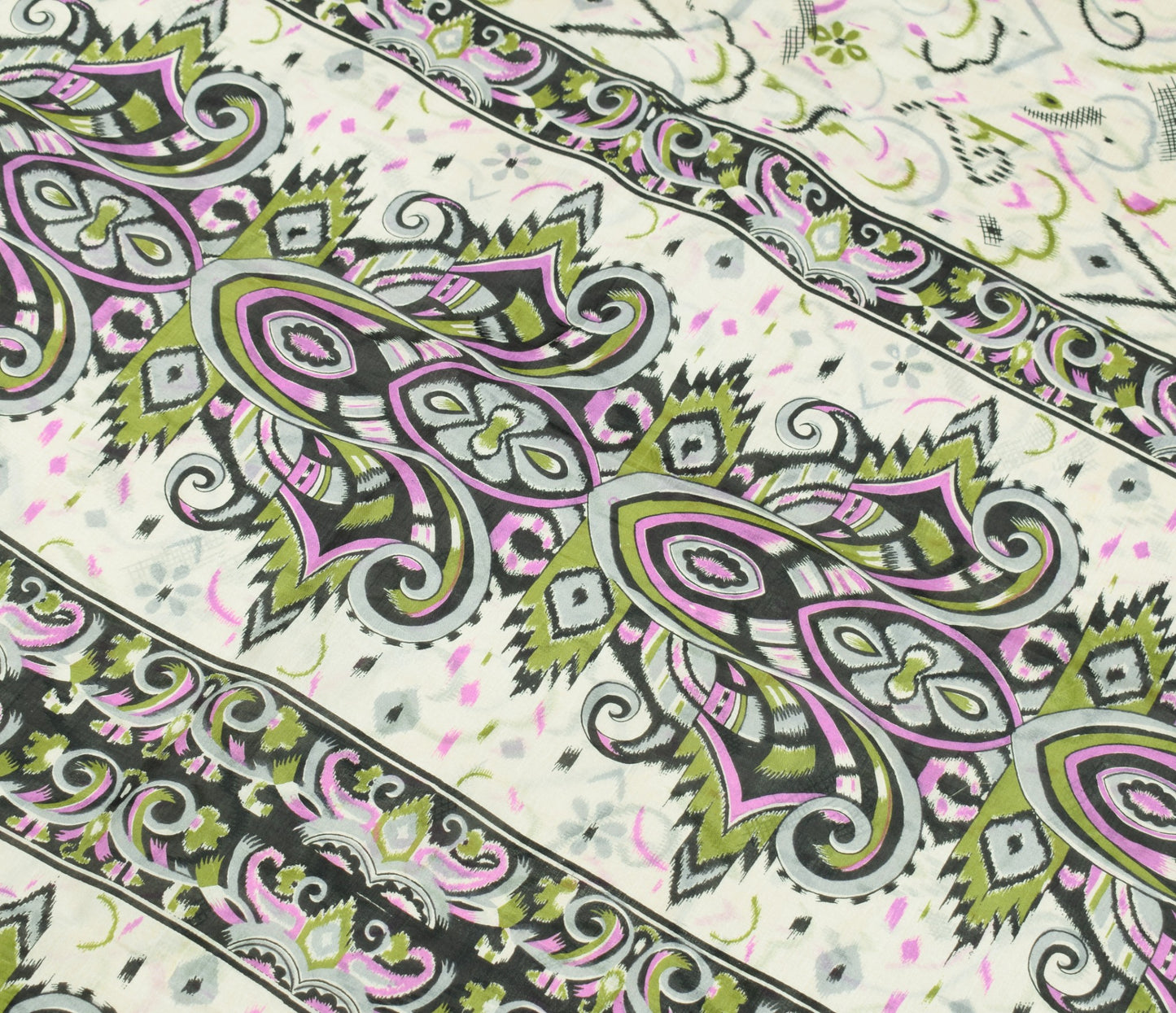 Sushila Vintage Off White Saree 100% Pure Silk Printed 5 Yard Soft Craft Fabric