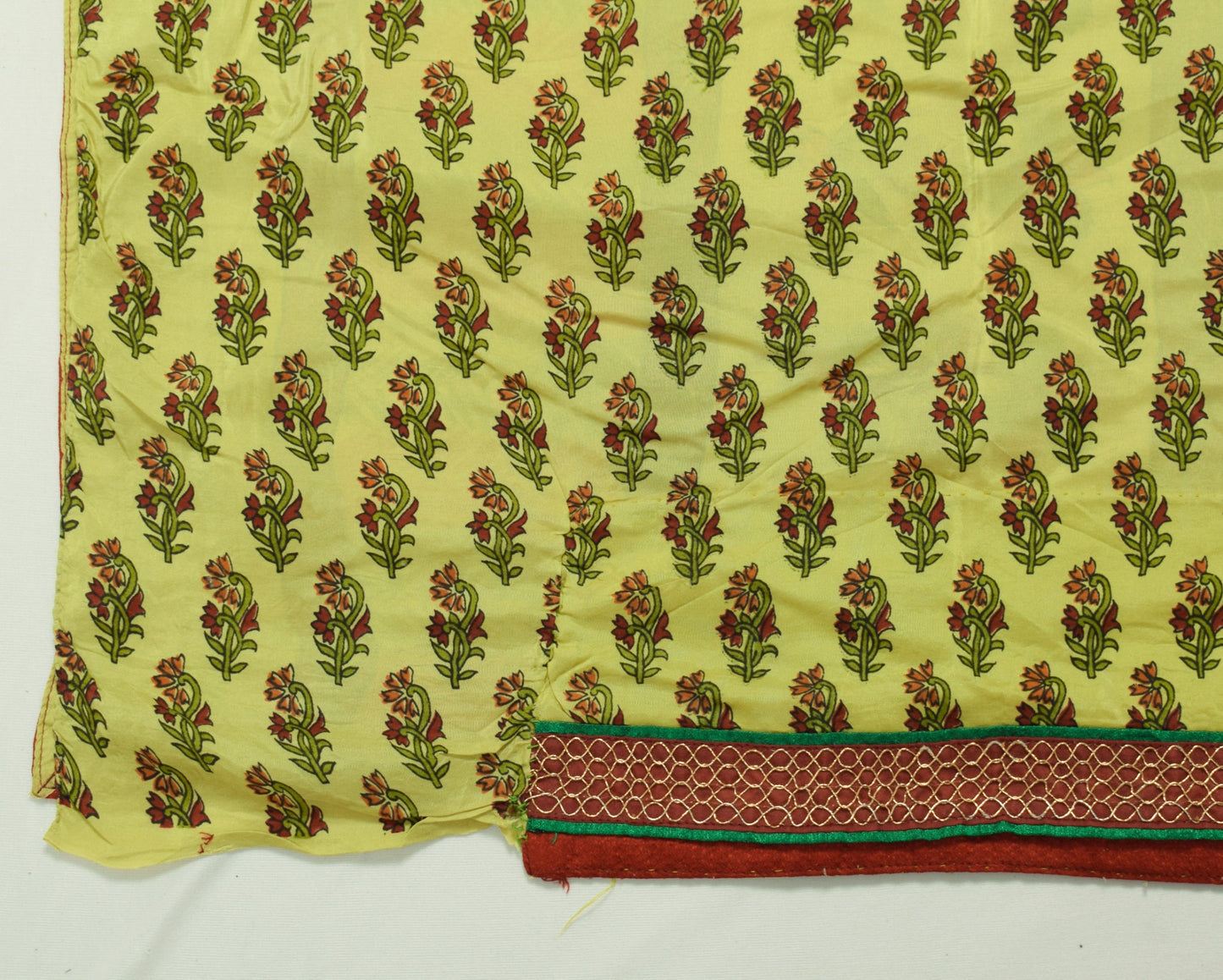 Sushila Vintage Floral Green Saree Red Border Pure Silk Print Soft Craft Fabric
