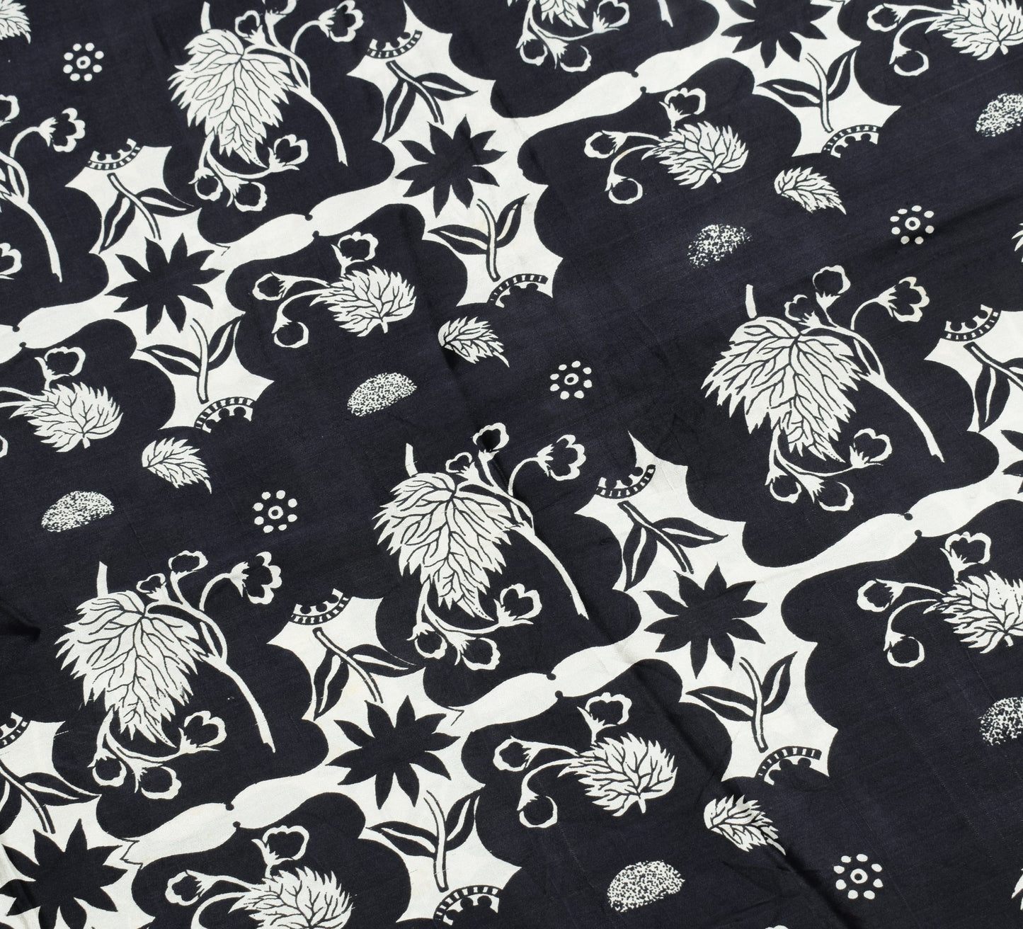 Sushila Vintage Black White Bollywood Saree Pure Satin Silk Printed Soft Fabric