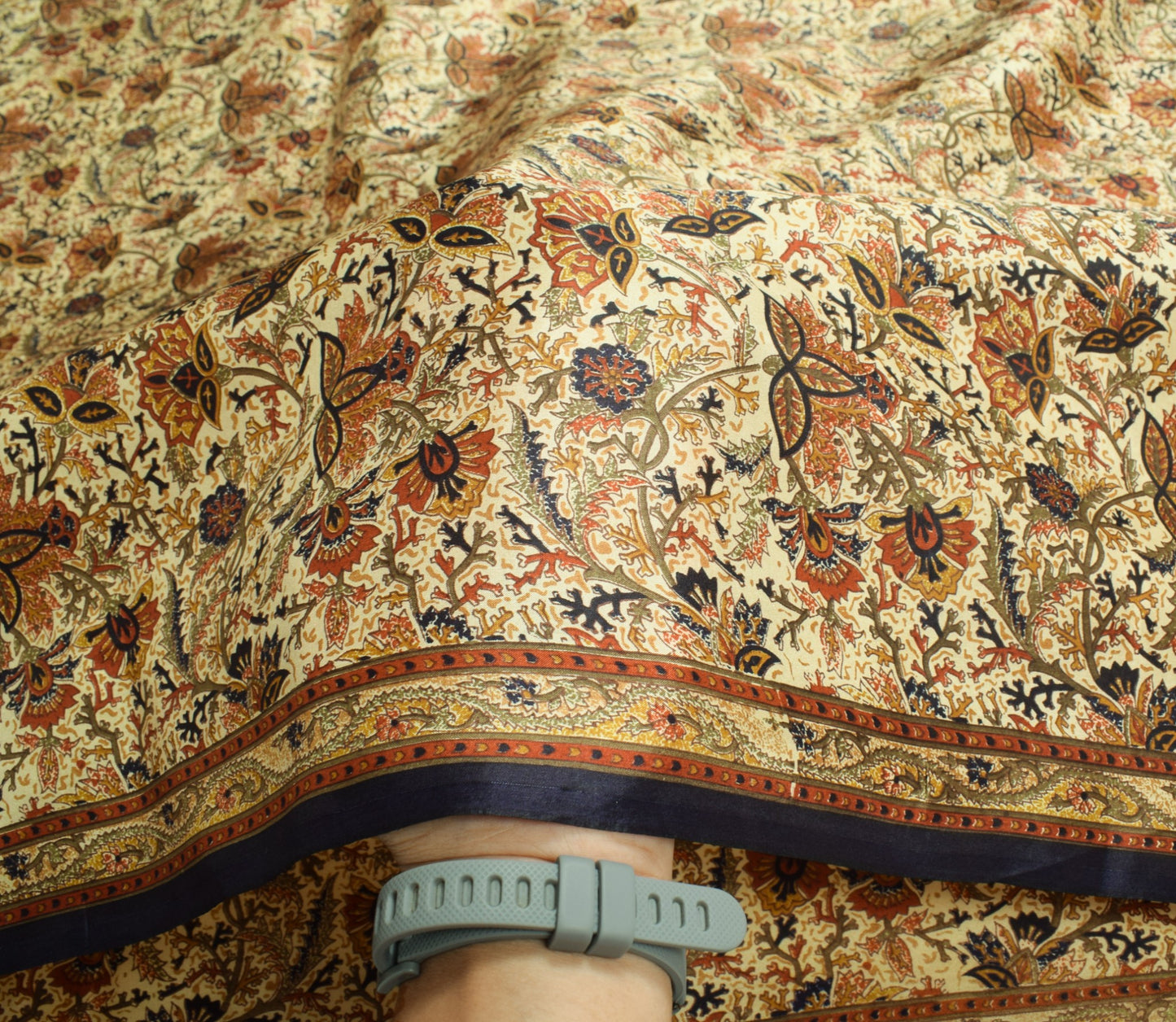 Sushila Vintage Cream Saree Floral 100% Pure Silk Printed Soft Craft Fabric