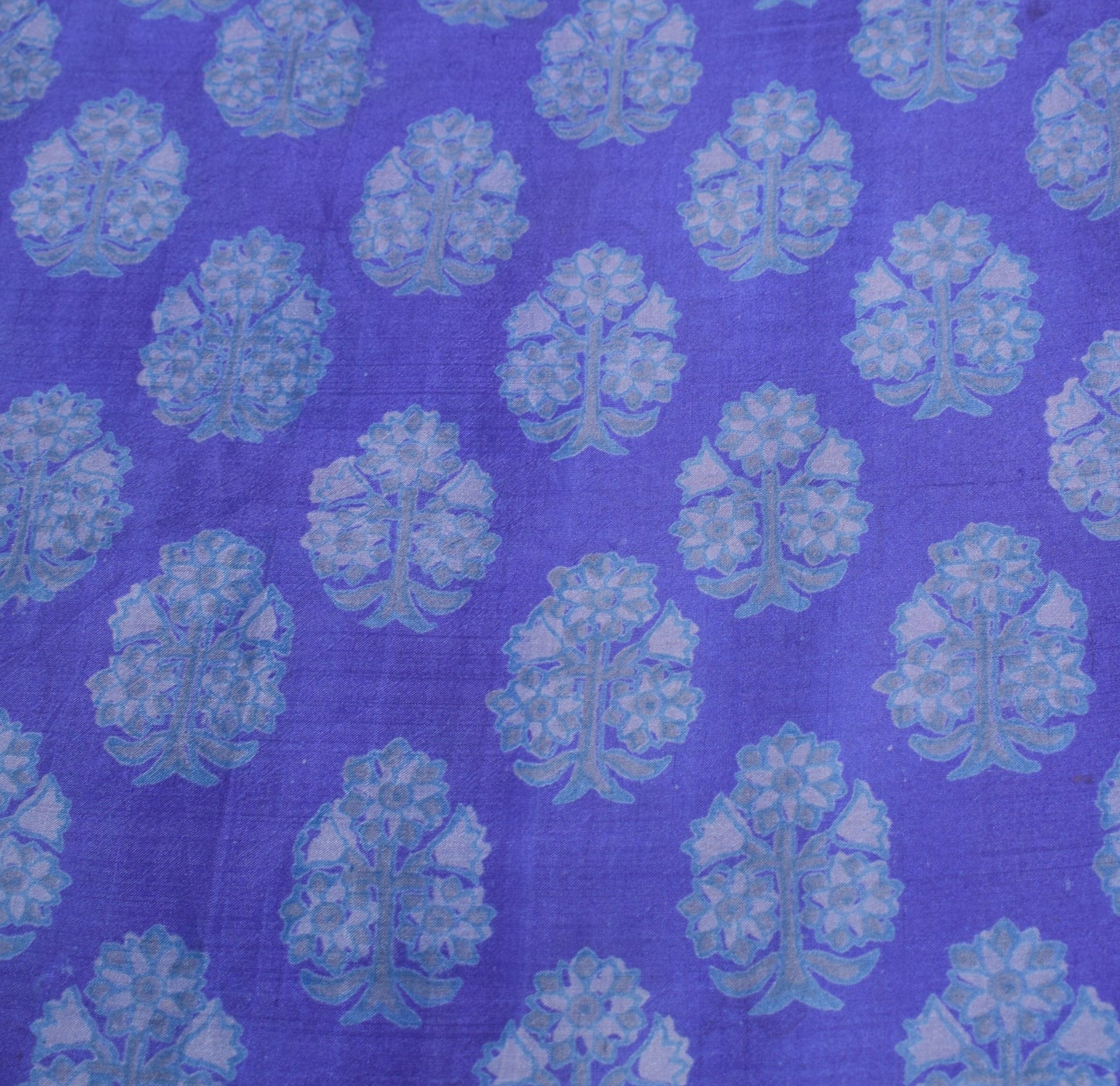 Sushila Vintage Floral Blue Saree 100% Pure Silk Printed 5YD Soft Craft Fabric