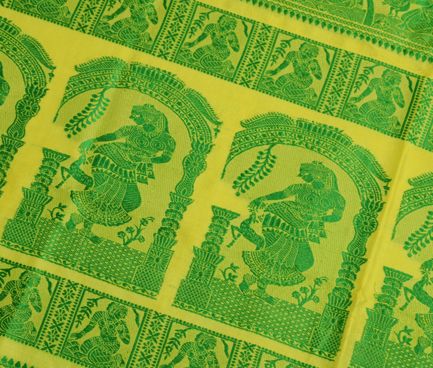 Sushila Vintage Baluchari Woven Sari Remnant Scrap Pure Silk Green Craft Fabric