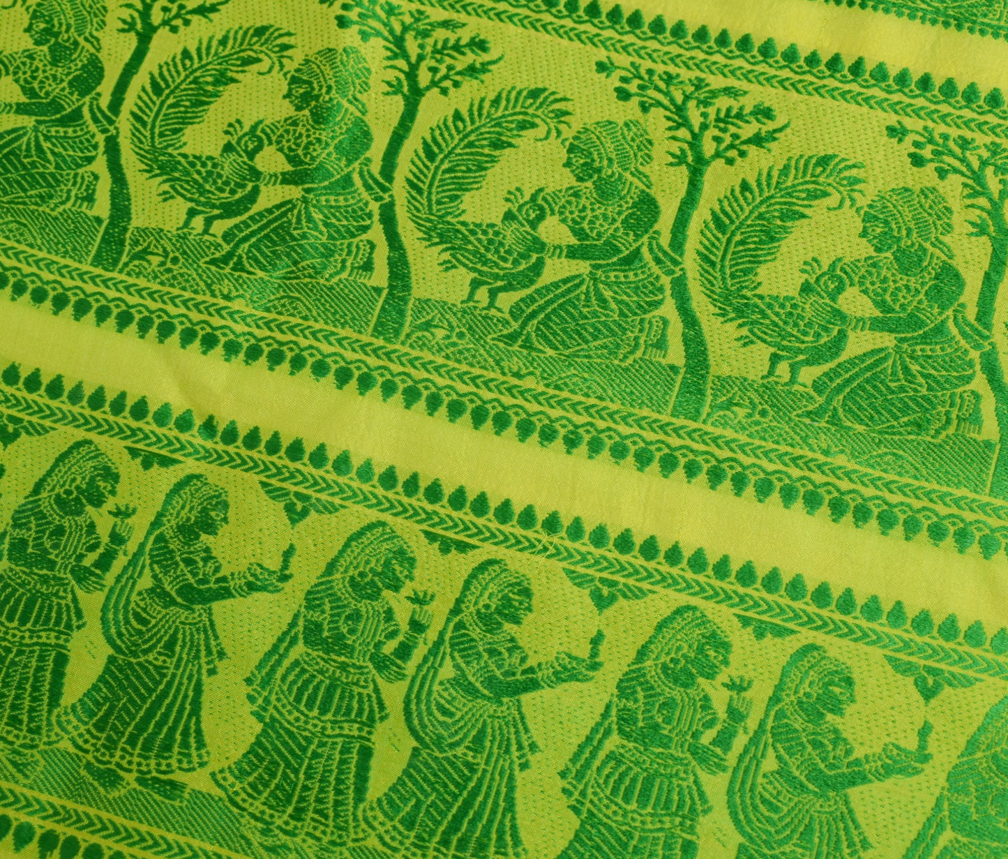 Sushila Vintage Baluchari Woven Sari Remnant Scrap Pure Silk Green Craft Fabric