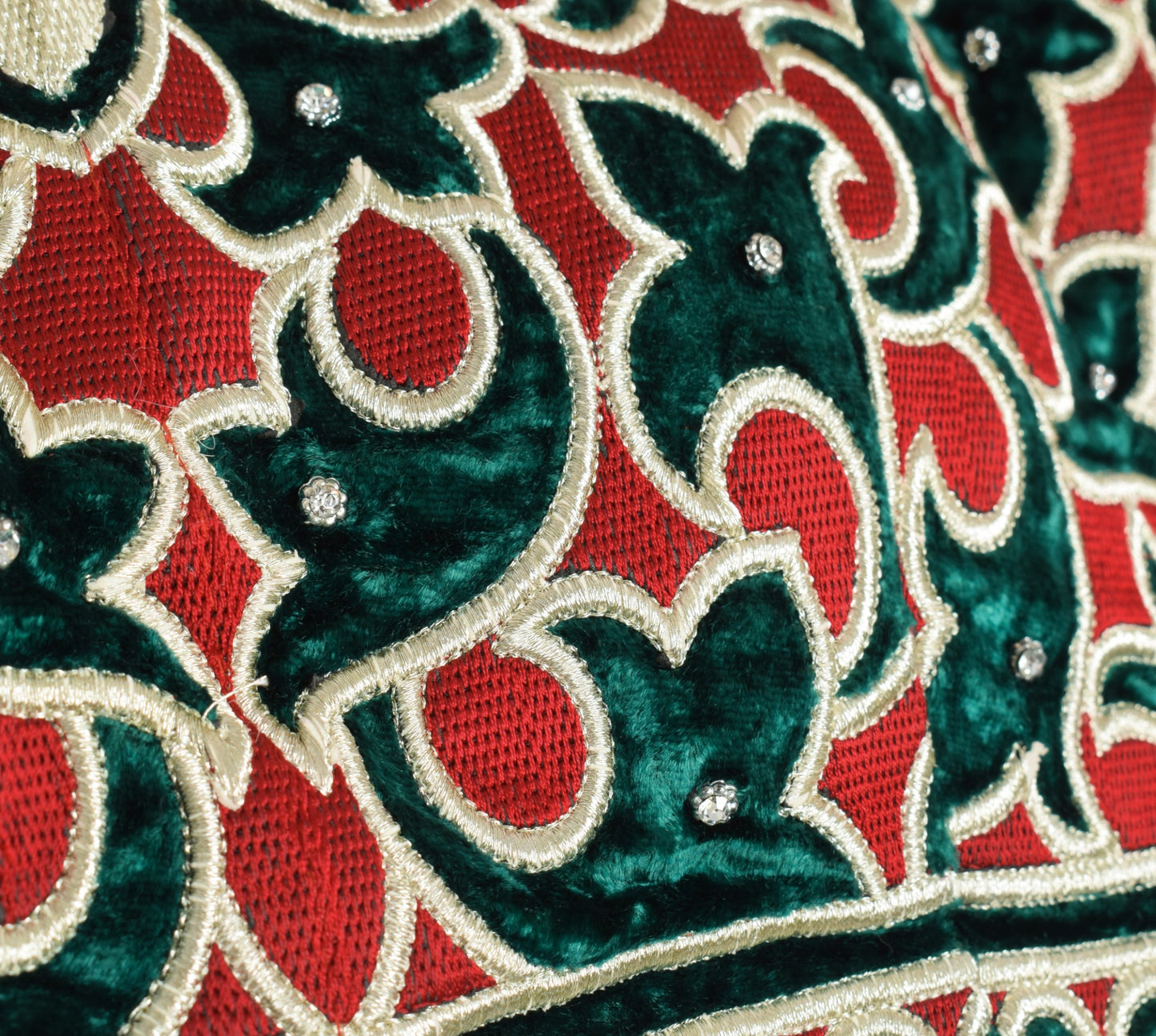 Sushila Vintage Red Green Stitch Sari Blouse Velvet Embroidered Designer Top 34"