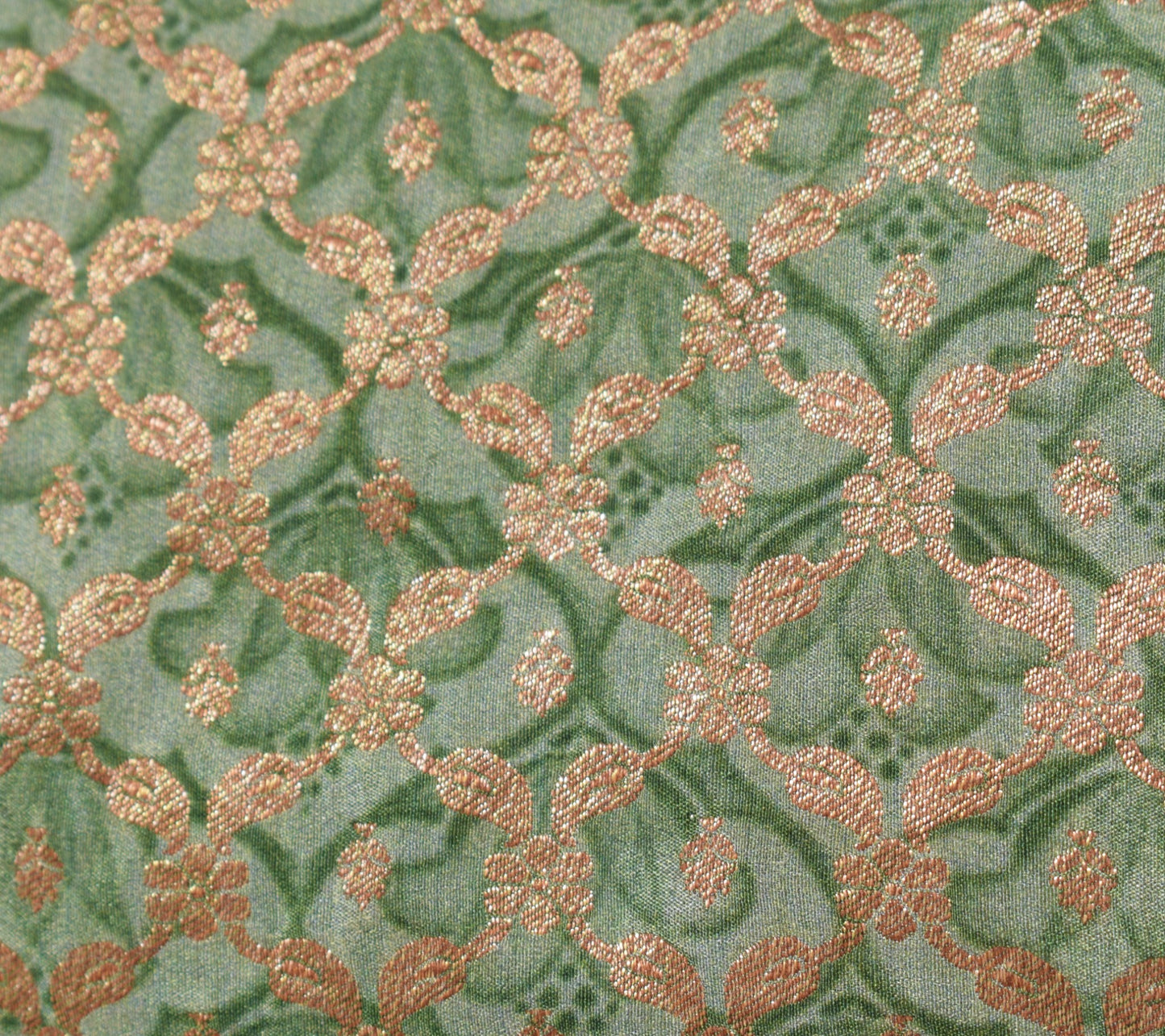 Sushila Vintage Readymade Green Sari Blouse Pure Crepe Woven Printed Choli 34"