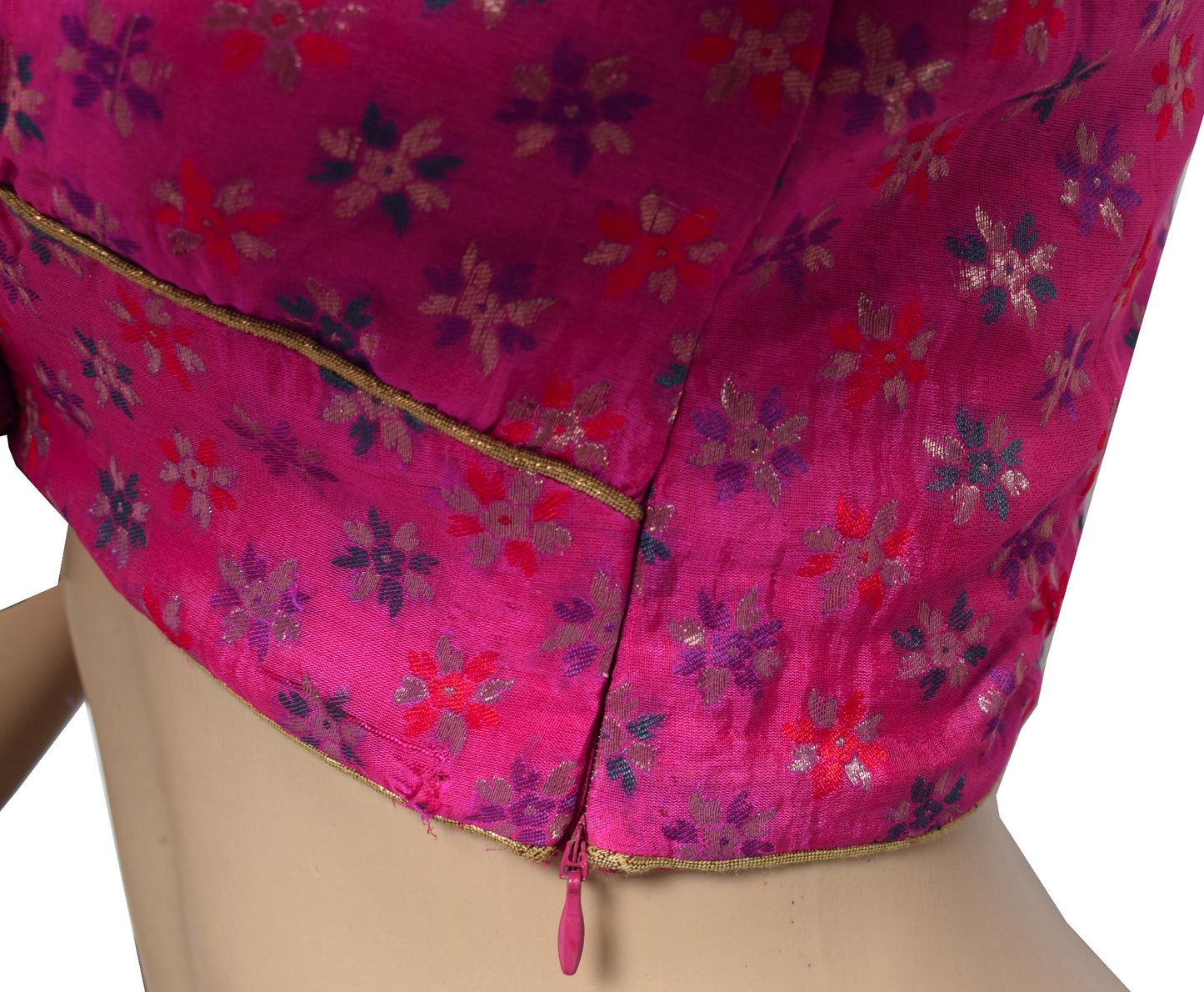 Sushila Vintage Magenta Sari Blouse Floral Woven Readymade Padded Top Choli 38"