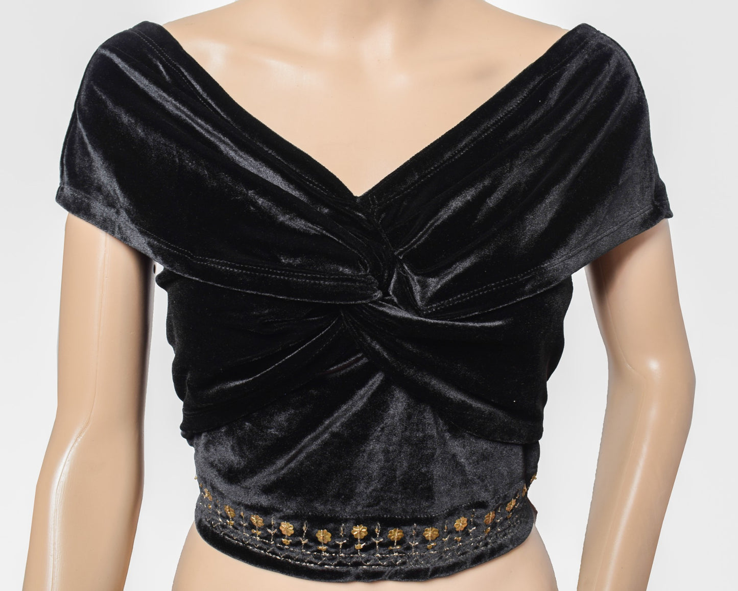 Sushila Vintage Black Off-Shoulder Fitted CropTop Designer Velvet Sari Blouse30"