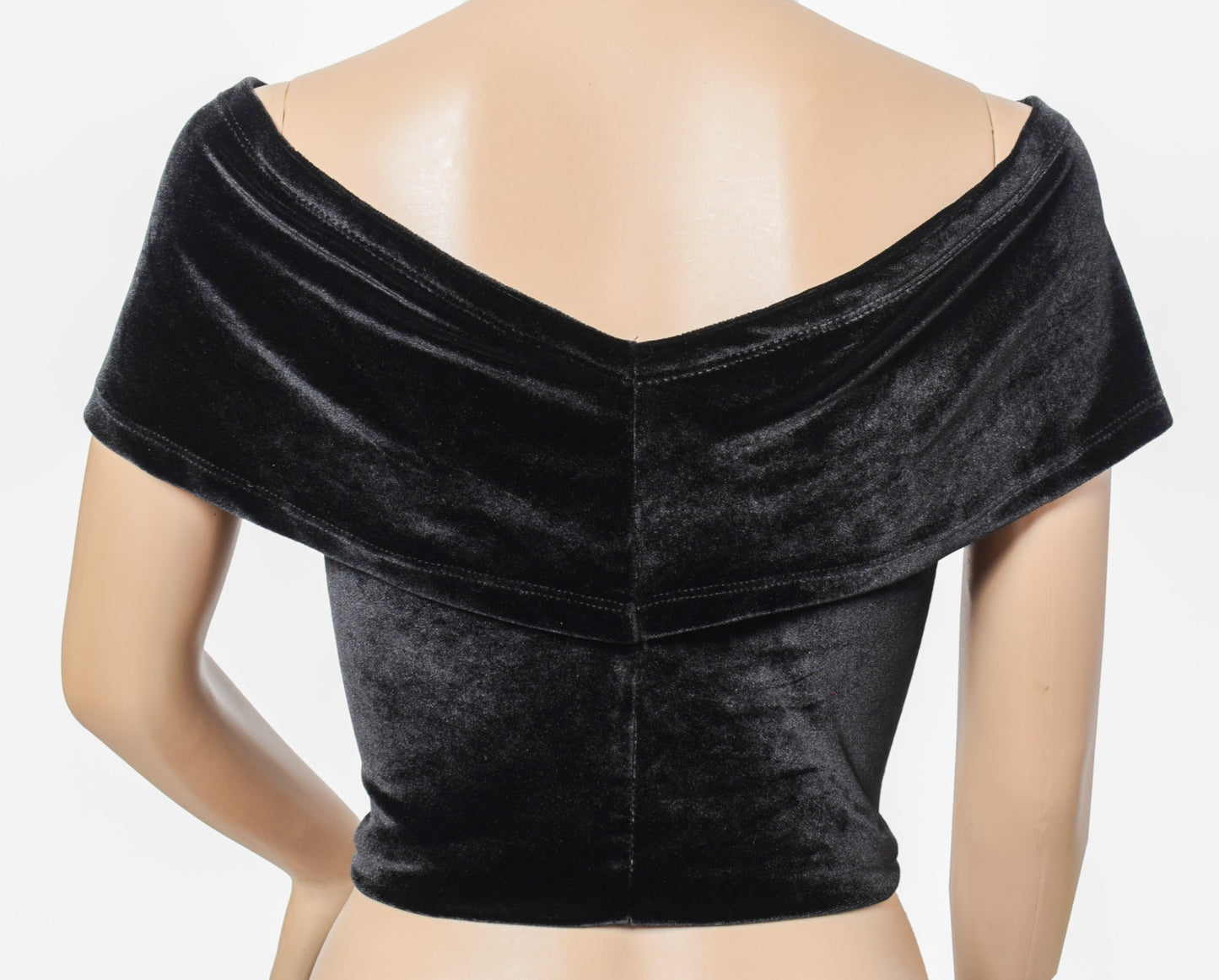 Sushila Vintage Black Off-Shoulder Fitted CropTop Designer Velvet Sari Blouse30"