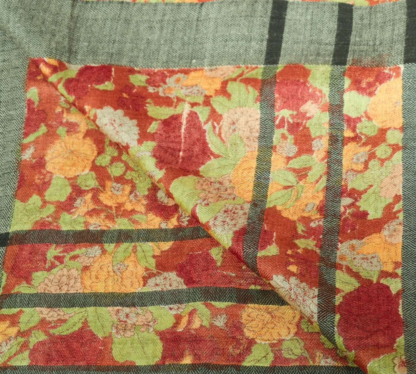 Sushila Vintage Floral Printed Dupatta Cream Pure Woolen Soft Shawl Long Stole