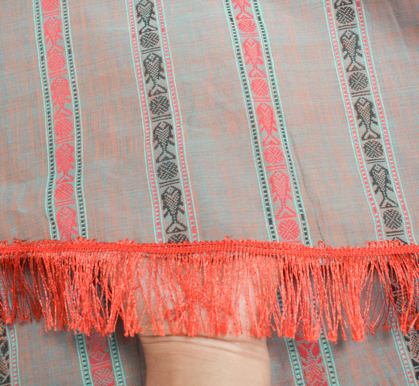 Sushila Vintage Dual Tone Dupatta 100% Pure Cotton Woven Fish Long Stole Scarves