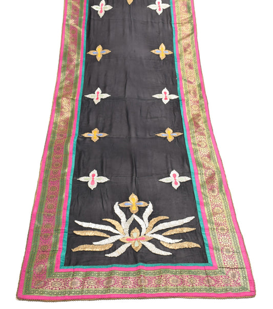 Sushila Vintage Black Gotta Patti Dupatta Pure Georgette Floral ClassyLong Stole