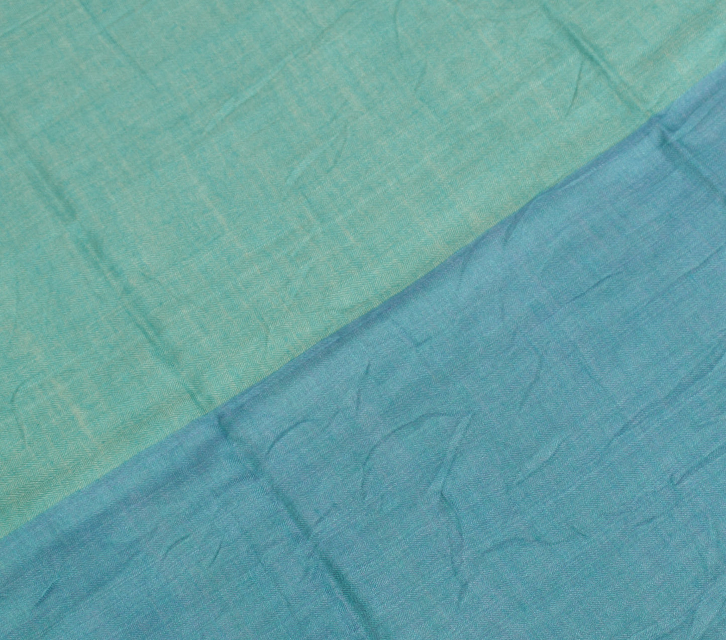 Sushila Vintage Green & Blue Dupatta 100% Pure Woolen Soft Printed Long Stole