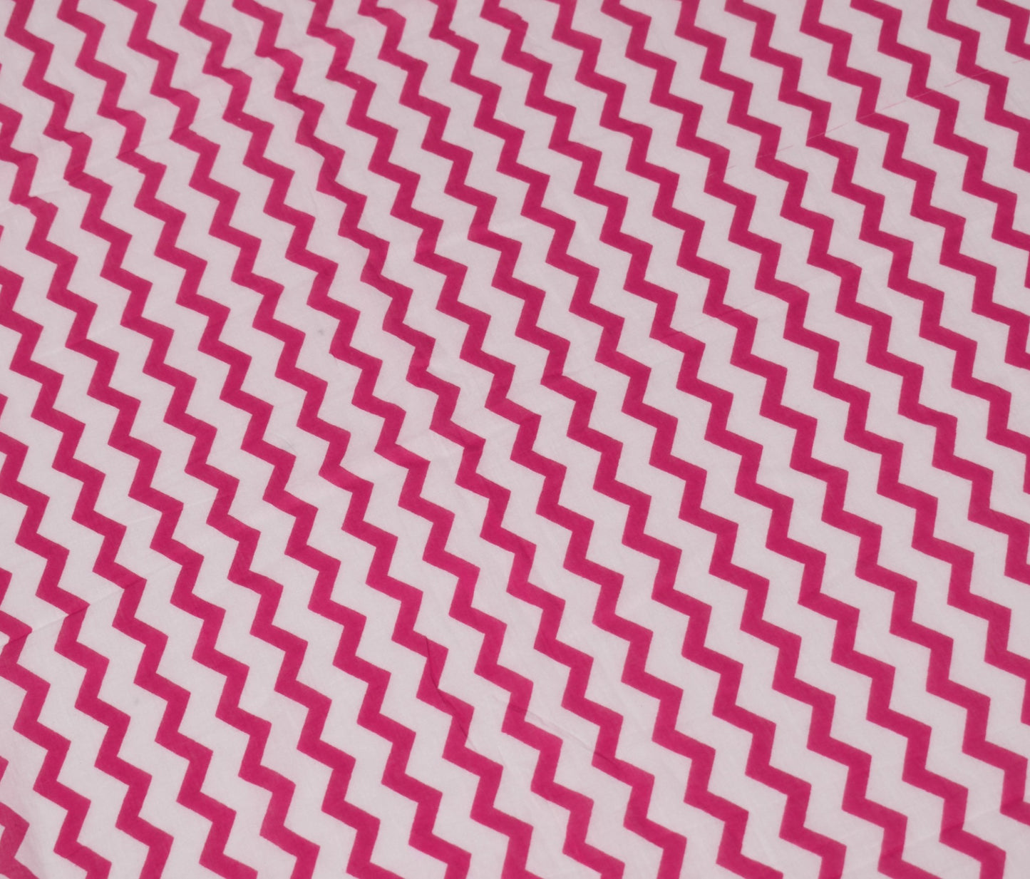 Sushila Vintage White Pink Dupatta Printed Zig-Zag 100% Pure Cotton Long Stole