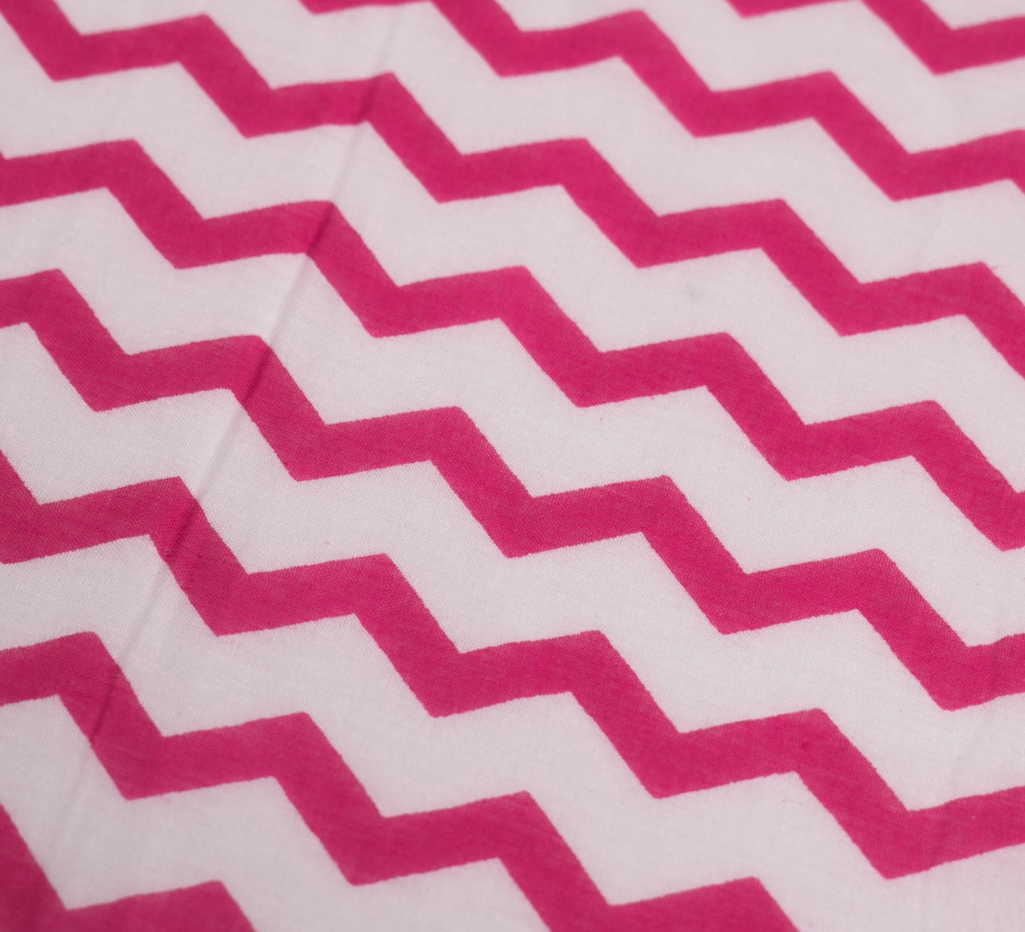 Sushila Vintage White Pink Dupatta Printed Zig-Zag 100% Pure Cotton Long Stole