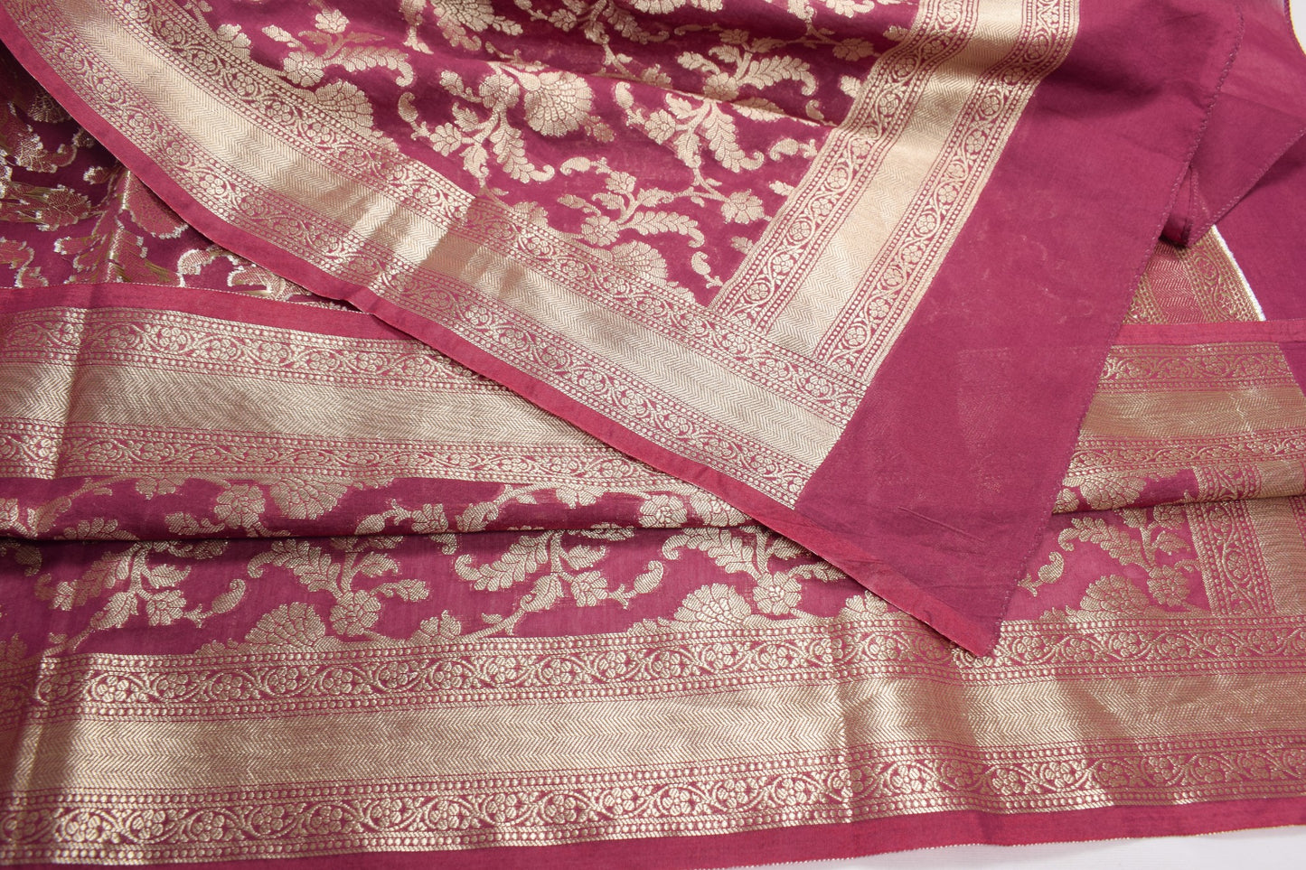 Sushila Vintage Mauve Banarasi Dupatta Pure Cotton Silk Zari Woven Long Stole