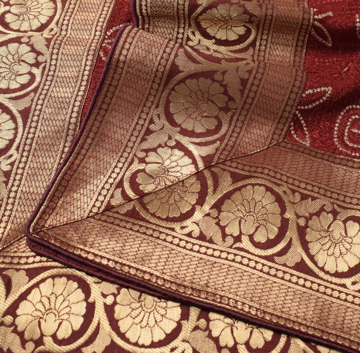 Sushila Vintage Maroon Floral Dupatta Pure Georgette Embroidery Woveb Long Stole