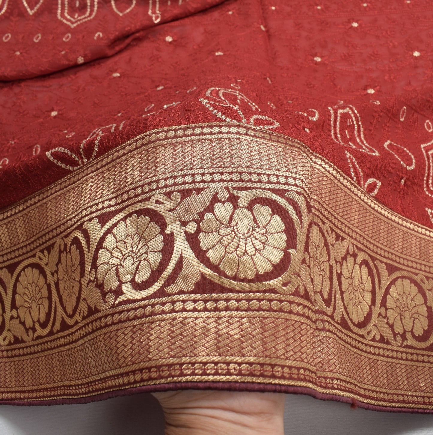 Sushila Vintage Maroon Floral Dupatta Pure Georgette Embroidery Woveb Long Stole