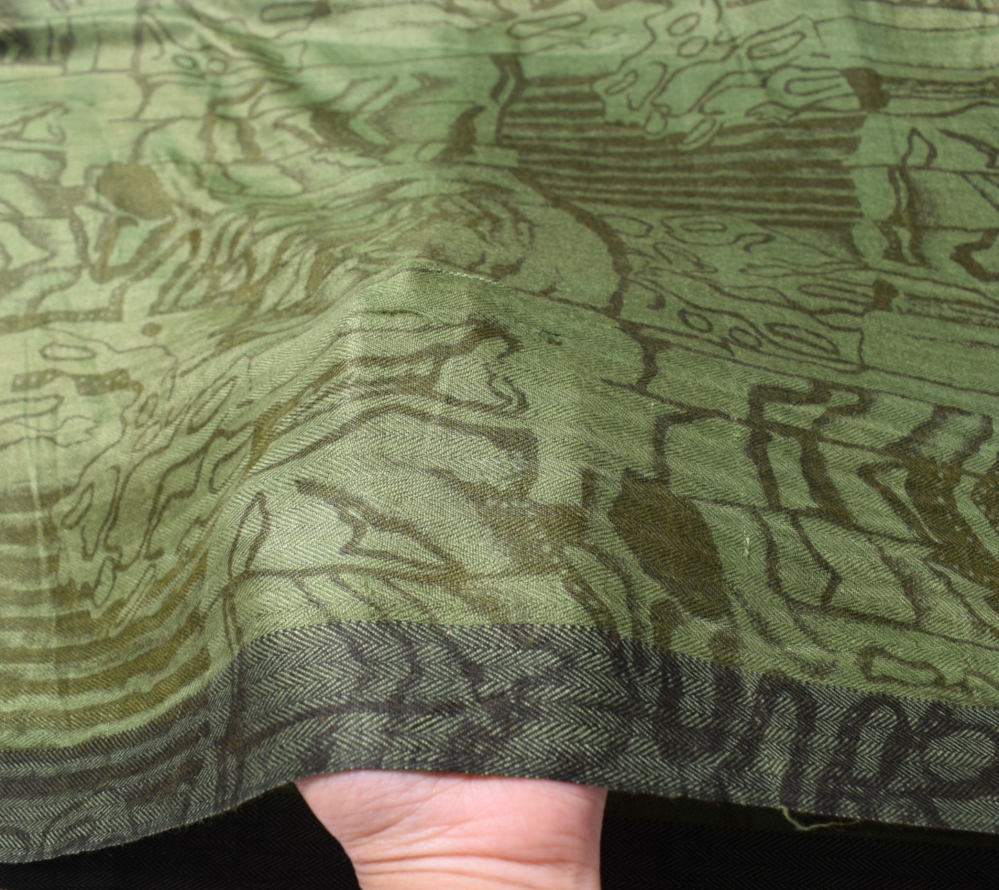 Sushila Vintage Pure Woolen Dupatta Green Abstract Printed Soft Long Stole Veil
