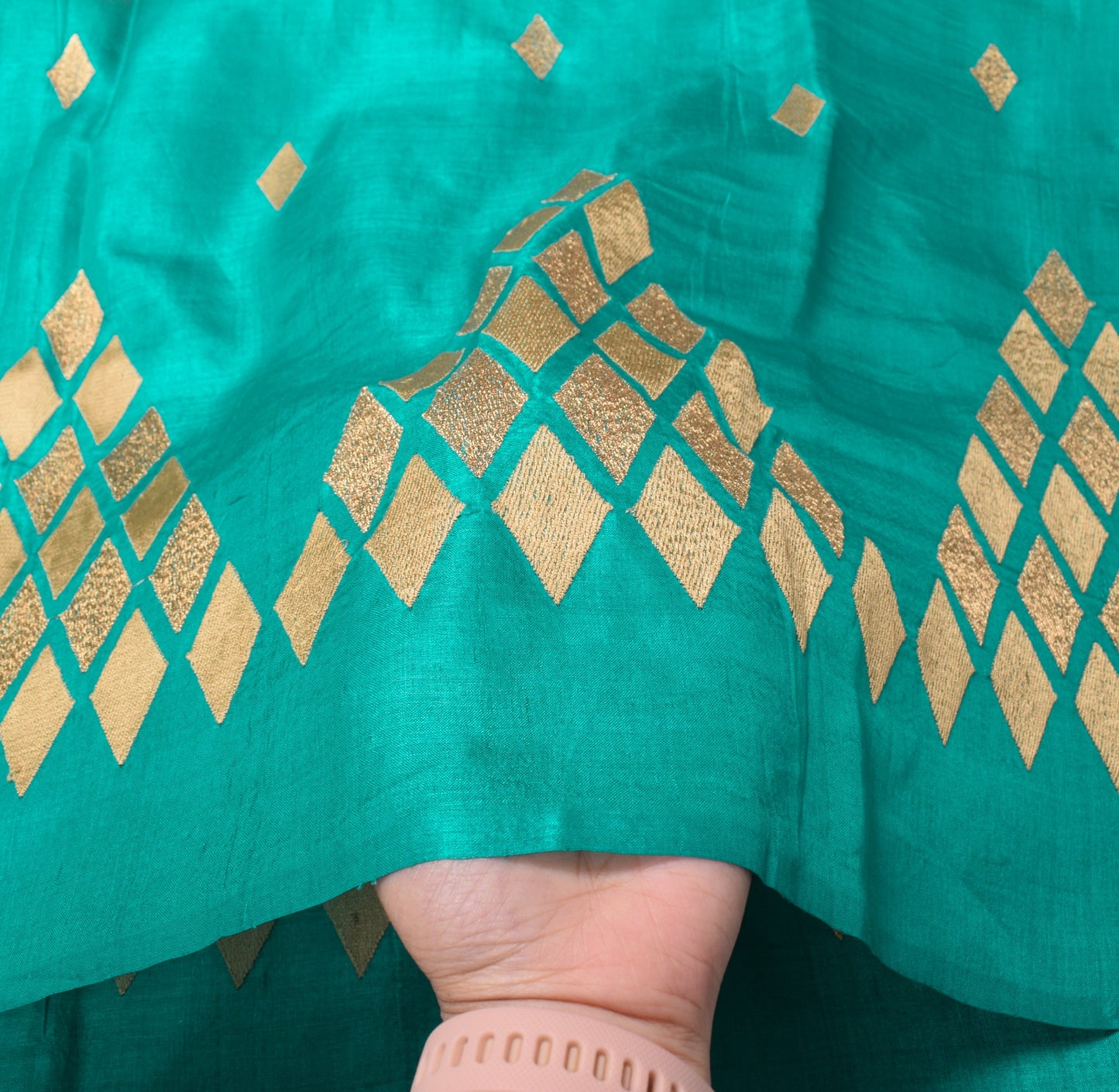Sushila Vintage Green Blue  Dupatta Pure Tussar Silk Embroidered Soft Long Stole