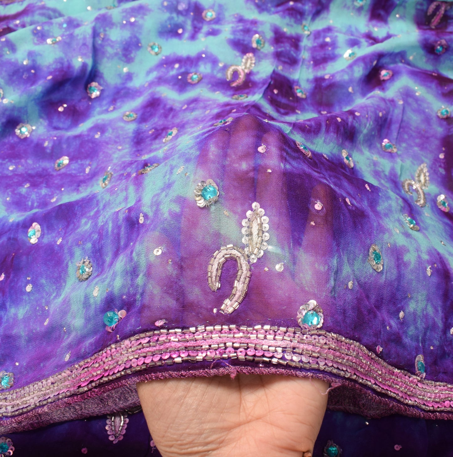 Sushila Vintage Glass Beads Embellish Dupatta Pure Georgette Tie-Dye Long Stole