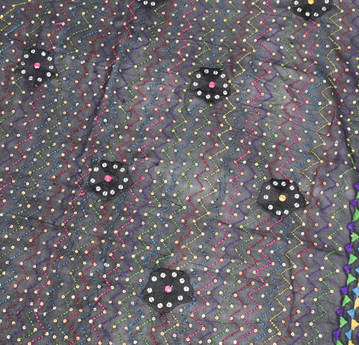 Sushila Vintage Punjab Phulkari Dupatta Black Pure Georgette Zig-Zag Long Stole