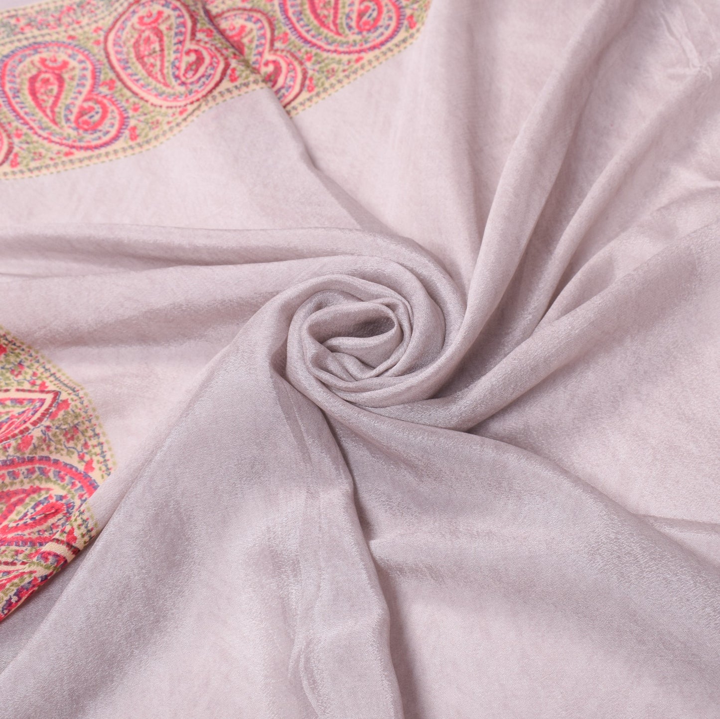 Sushila Vintage 100% Pure Silk Dupatta Paisley Printed Soft Indian Long Stole