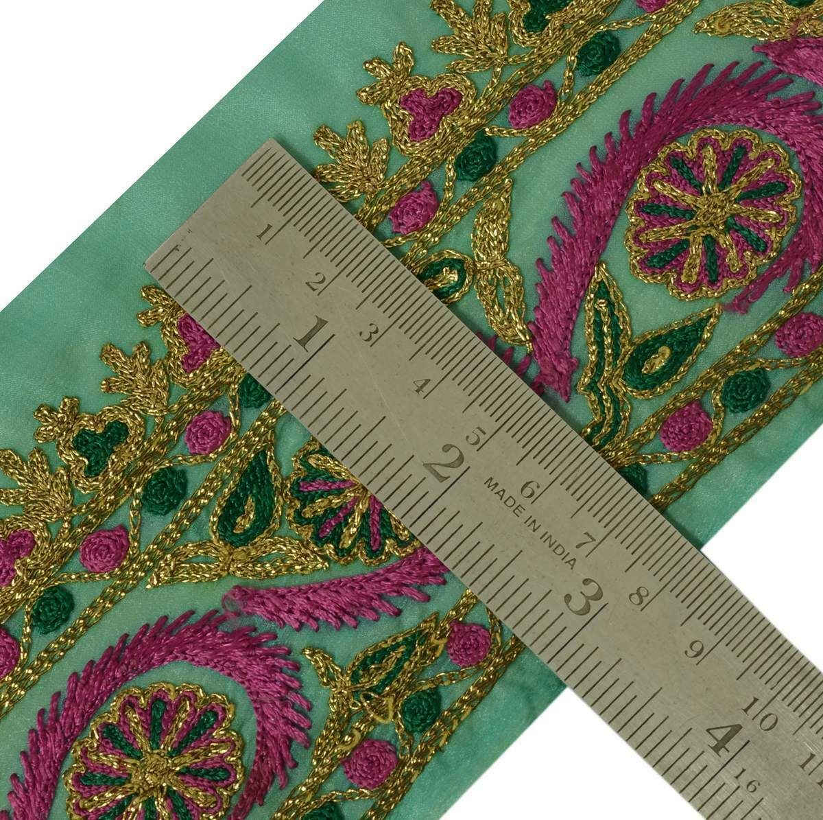 Vintage Sari Border Indian Craft Trim Embroidered Floral Green Lace Ribbon Wrap