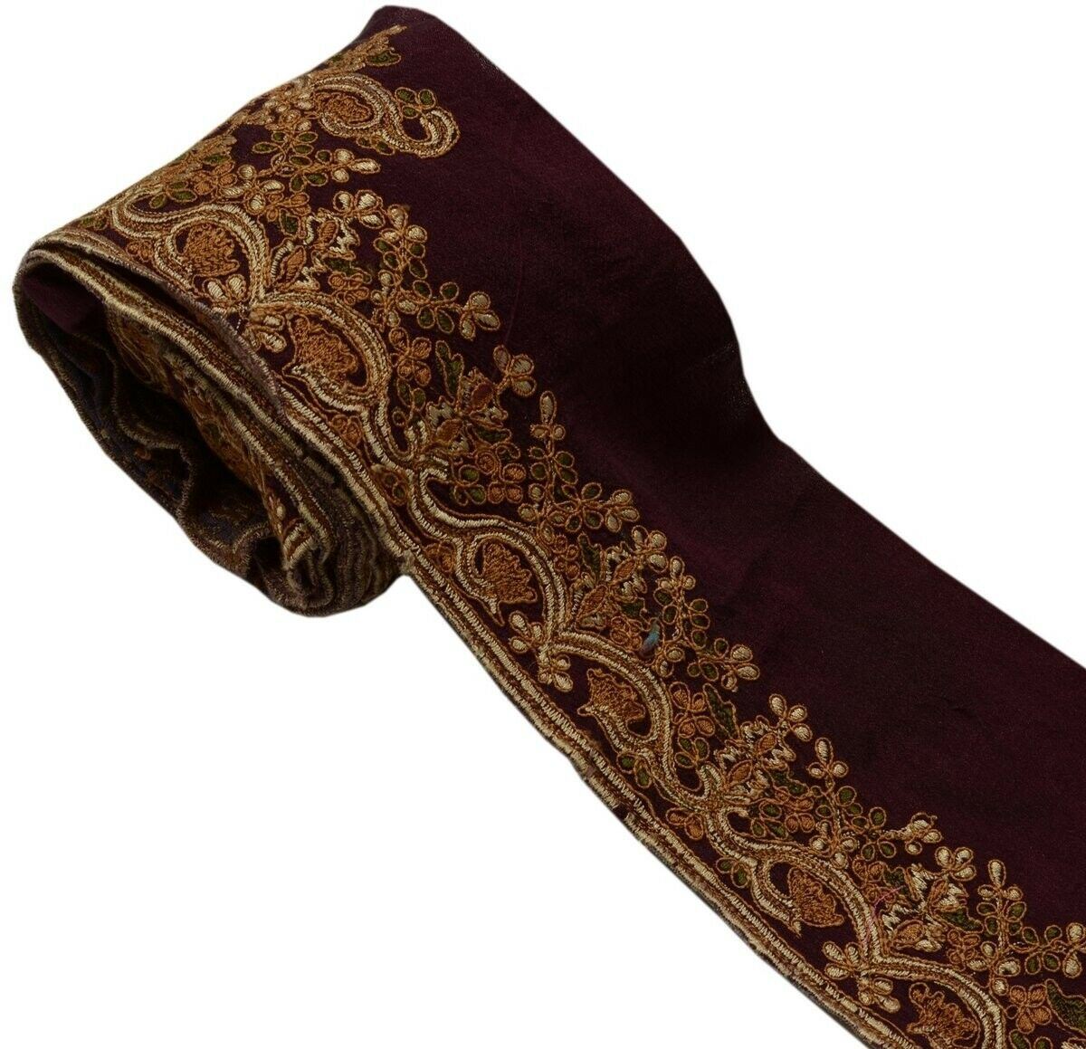 Vintage Saree Border Indian Craft Trim Floral Embroidered Purple Ribbon Lace
