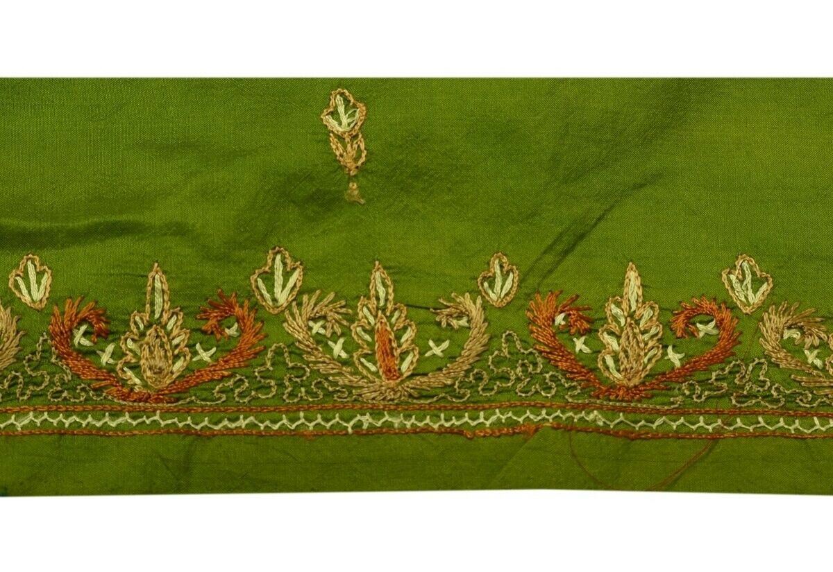 Vintage Saree Border Indian Craft Trim Hand Embroidered Green Ribbon Lace