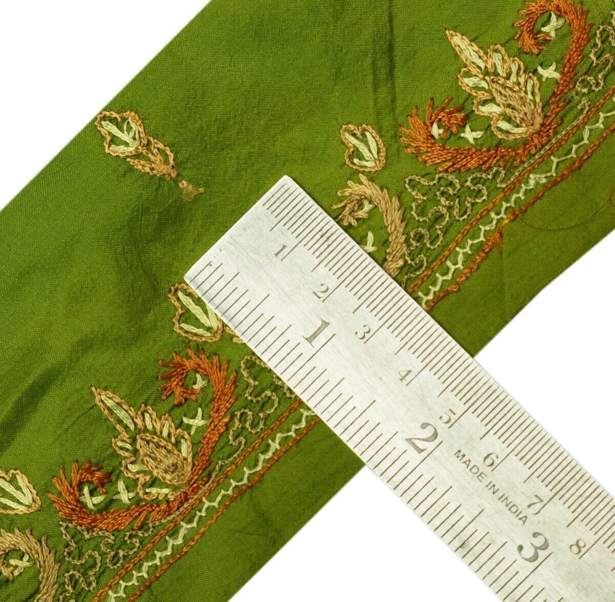 Vintage Saree Border Indian Craft Trim Hand Embroidered Green Ribbon Lace