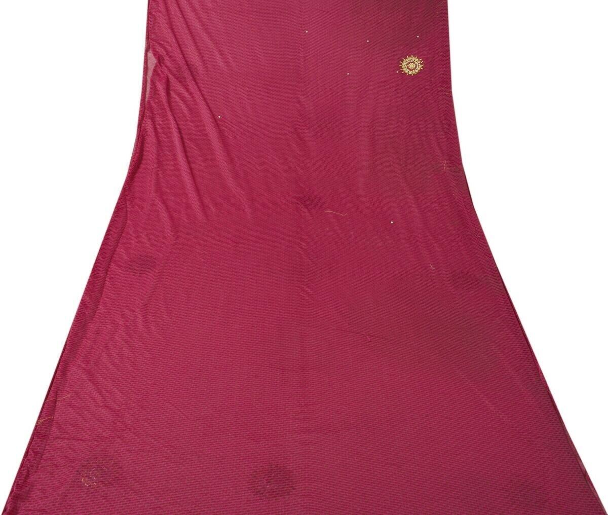 Woven Magenta Vintage Sari Remnant Scrap Net Mesh Fabric for Sewing Craft