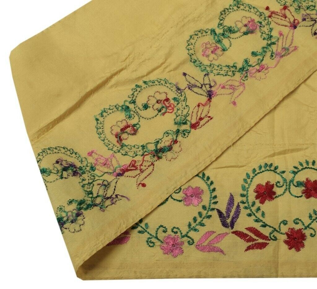 2.25" W Vintage Sari Border Indian Craft Sewing Trim Embroidered Ribbon Lace