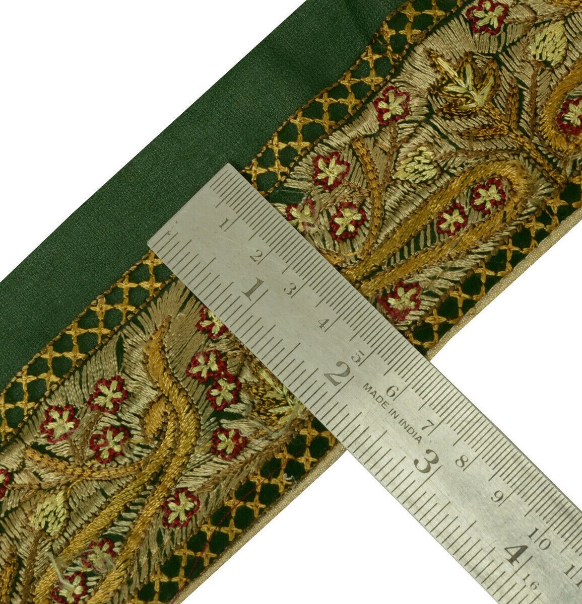Antique Vintage Saree Border Indian Craft Trim Embroidered Green Ribbon Lace