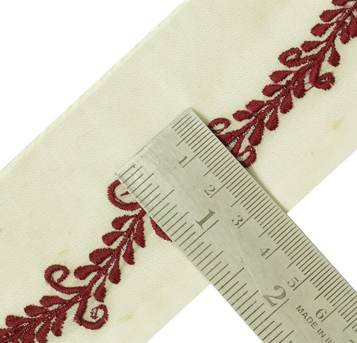 Antique Vintage Saree Border Indian Craft Trim Embroidered Cream Ribbon Lace