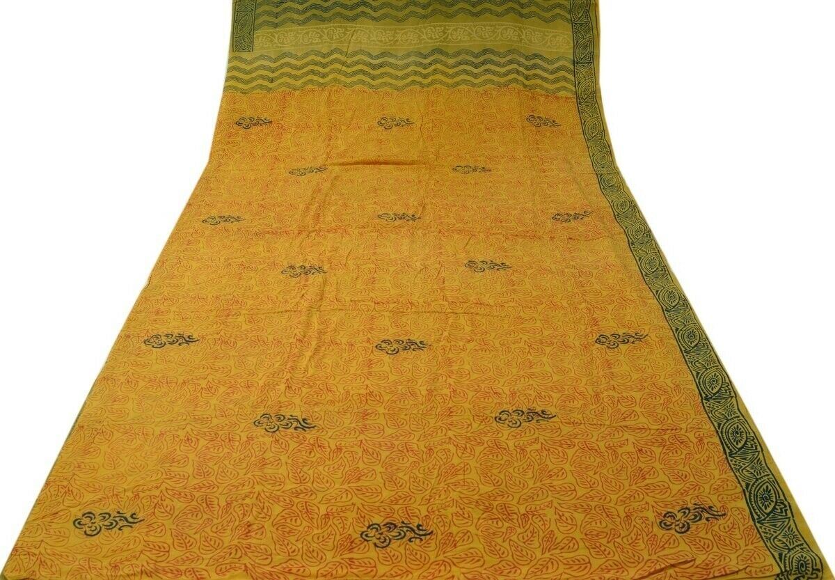 Vintage Saree 100% Pure Crepe Silk Printed Scrap Sari Fabric for Craft Mustard