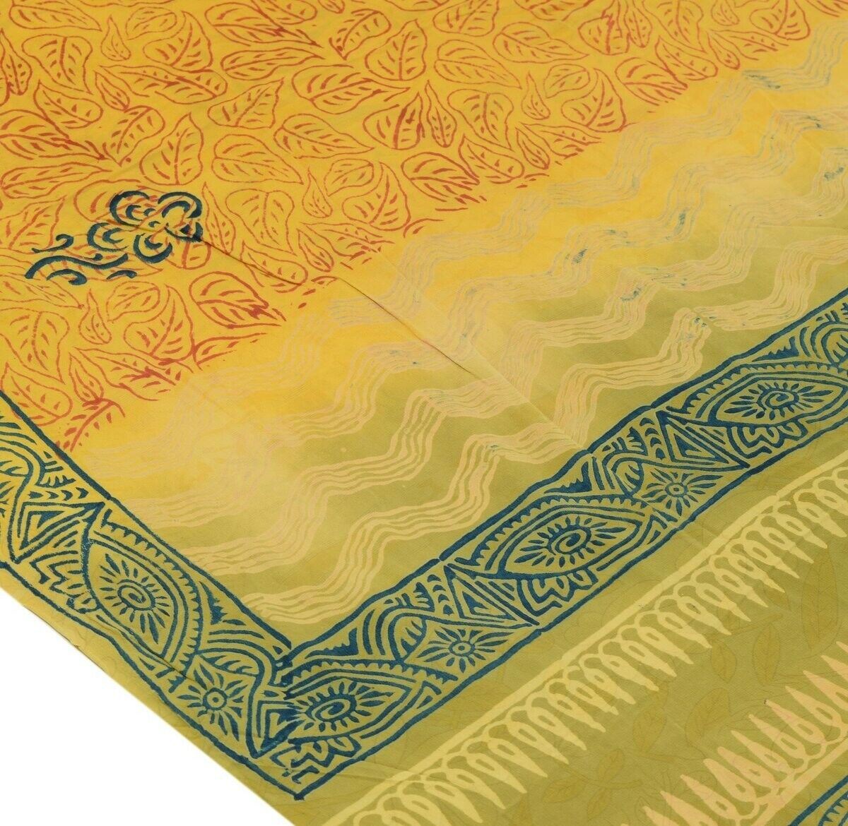 Vintage Saree 100% Pure Crepe Silk Printed Scrap Sari Fabric for Craft Mustard