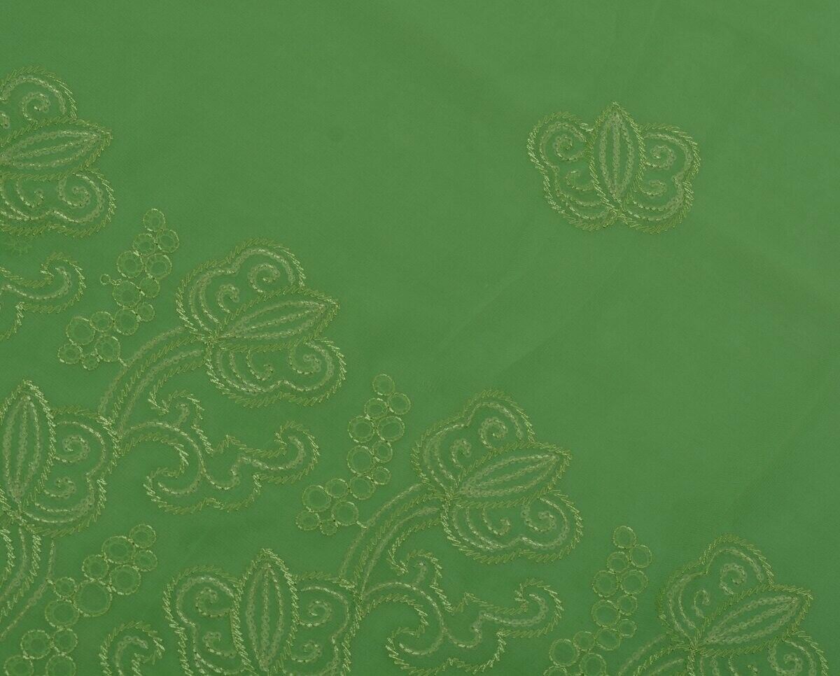 Indian Art Silk Vintage Sari Remnant Scrap Fabric for Sewing Craft Green
