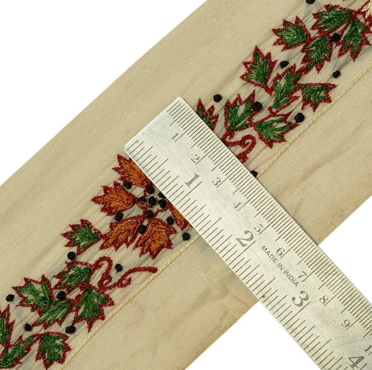 Vintage Saree Border Indian Craft Trim Hand Embroidered Floral Ribbon Lace Cream
