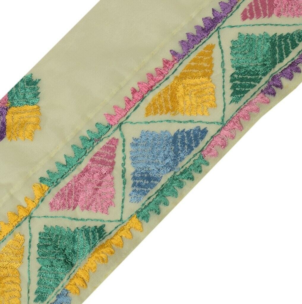 Vintage Sari Border Indian Craft Sewing Trim Hand Embroidered Ribbon Lace Cream