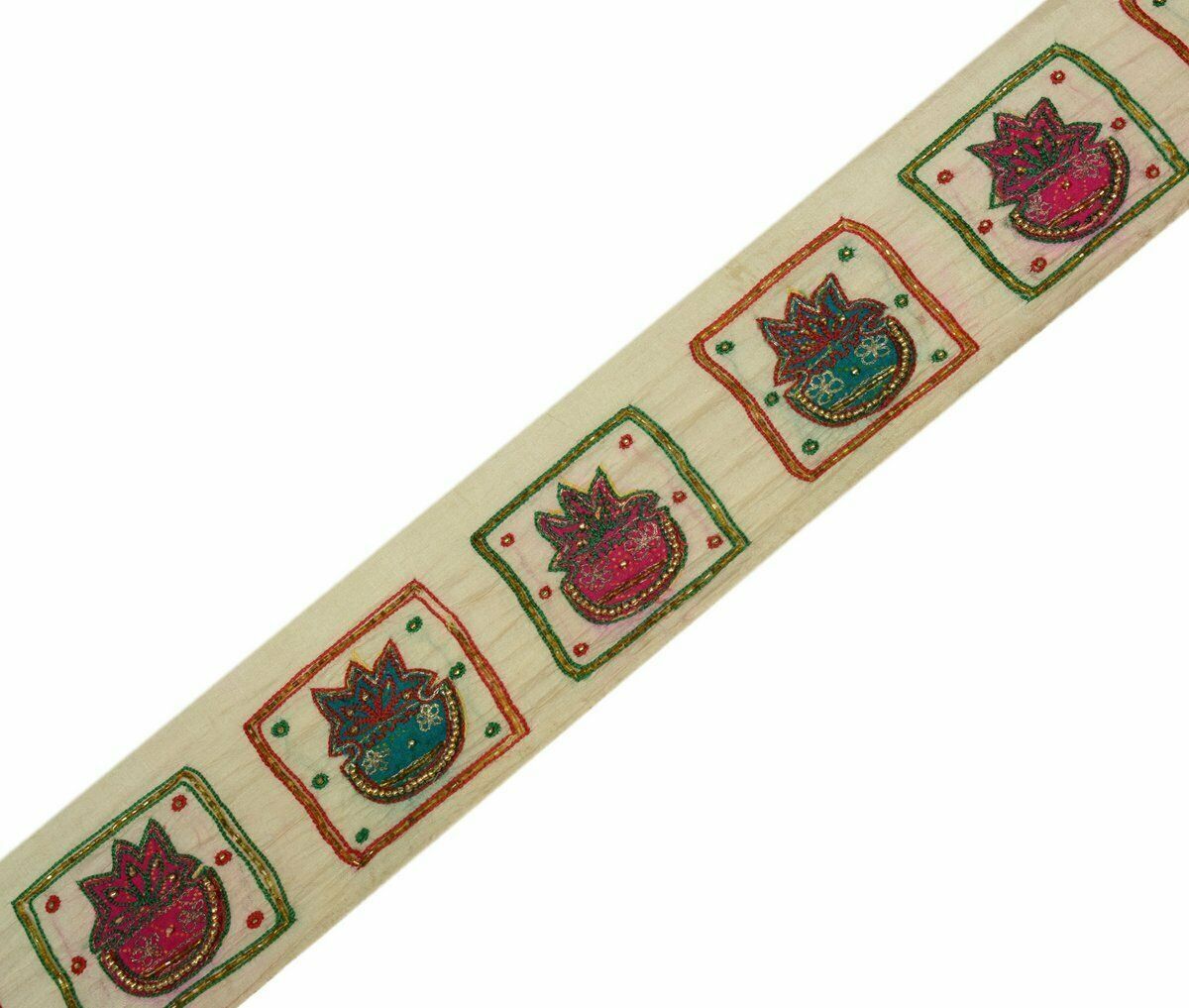 Vintage Saree Border Indian Craft Trim Antique Beaded Patchwork Kalash Ribbon