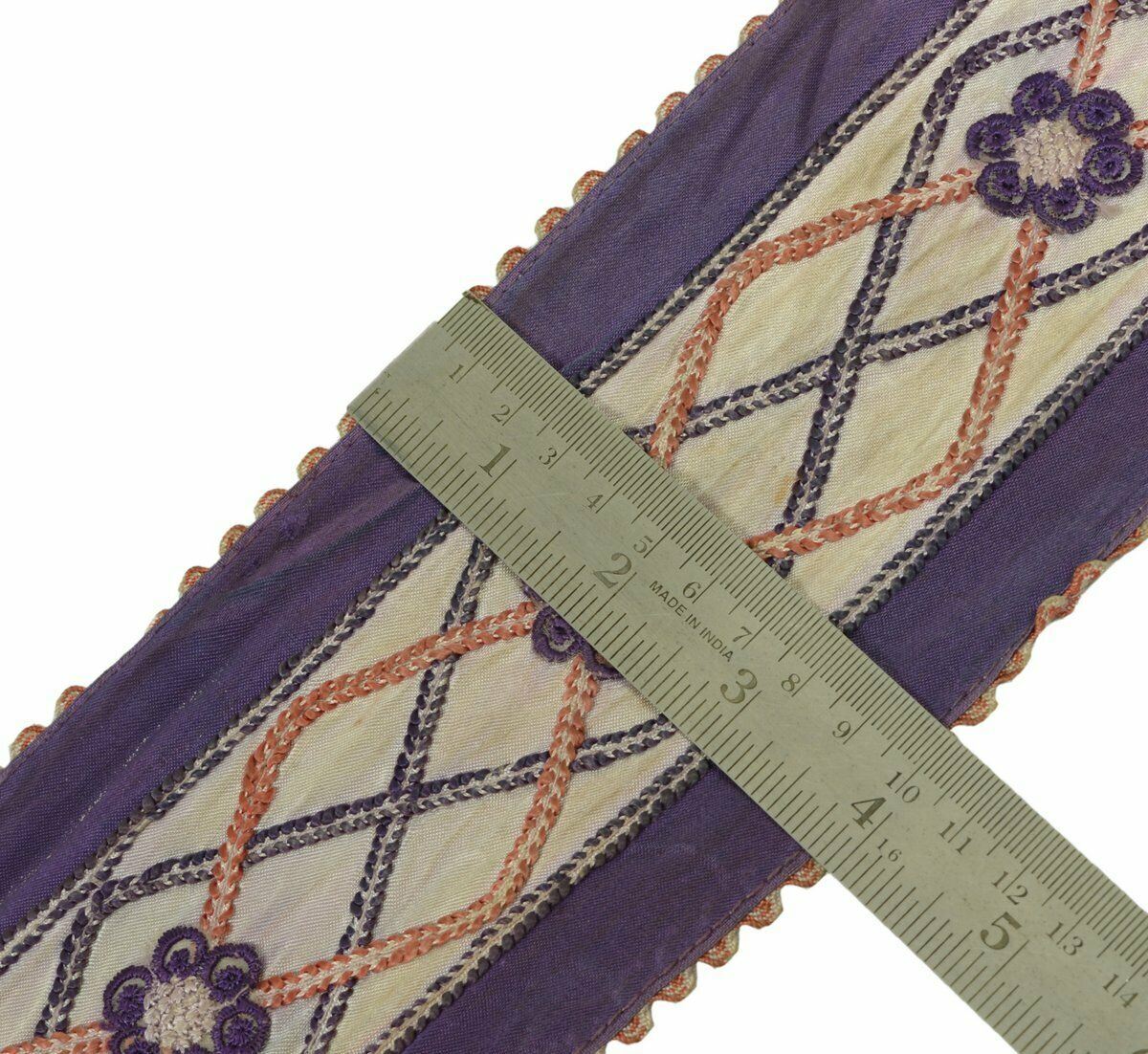 Vtg Saree Border Indian Craft Trim Antique Embroidered Patch Work Lace Ribbon