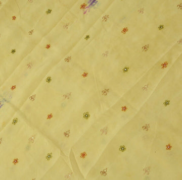 100% Pure Crepe Silk Cream Vintage Sari Remnant Scrap Fabric for Sewing Craft
