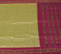 Sushila Vintage Cream Scrap Craft Saree Pure Silk Hand Woven Ikkat Patola Fabric