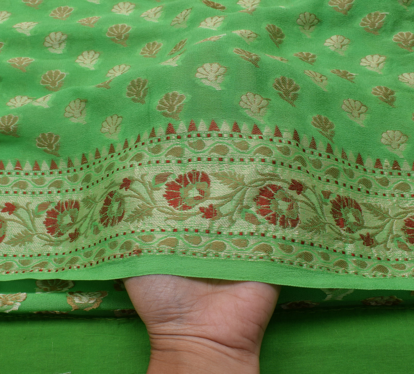 Sushila Vintage Green Scrap Saree Pure Georgette Woven Floral Sari 5 Yard Fabric
