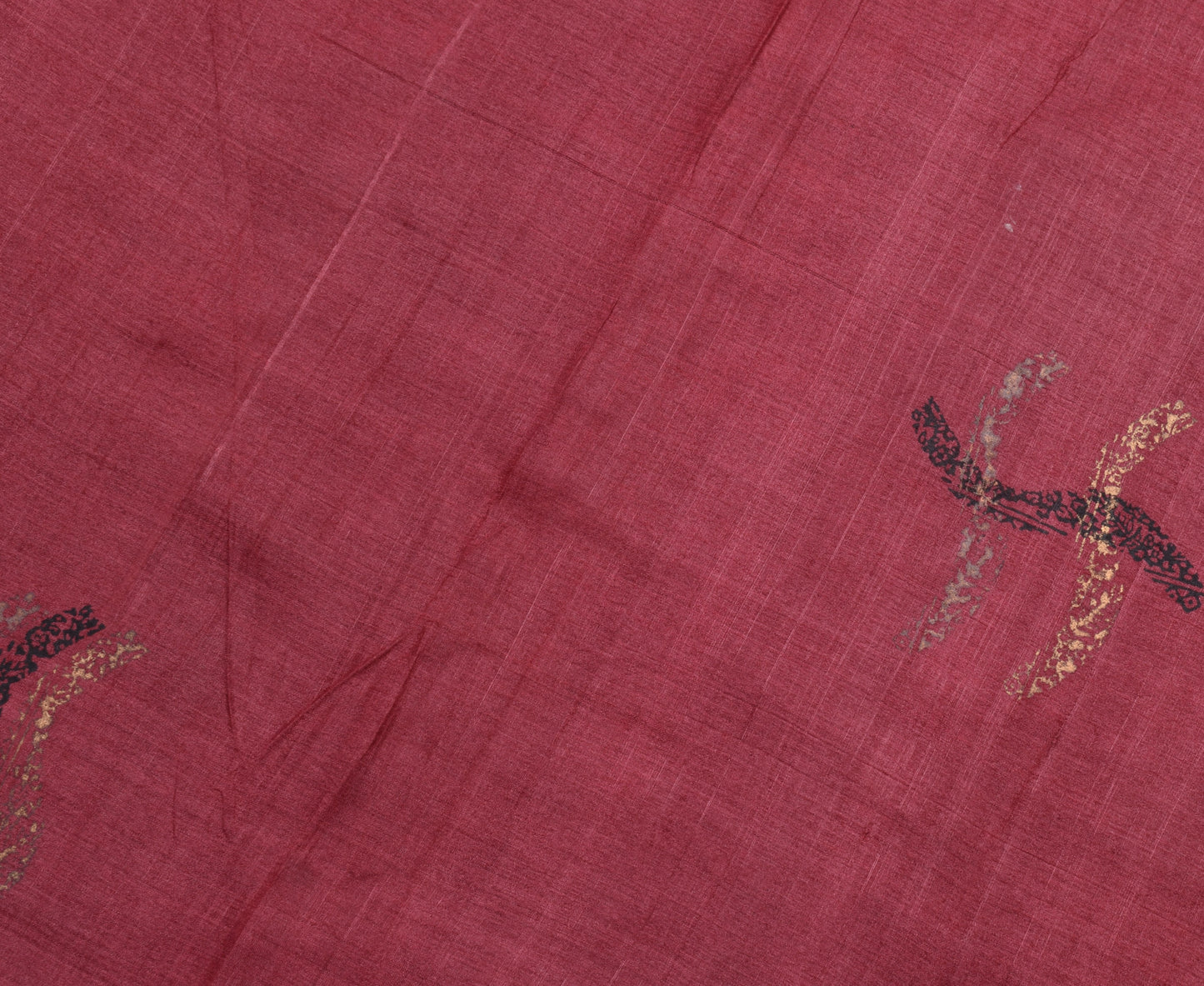 Sushila Vintage Indian Maroon Scrap Saree Pure Silk Printed 5 Yard Sari Fabric