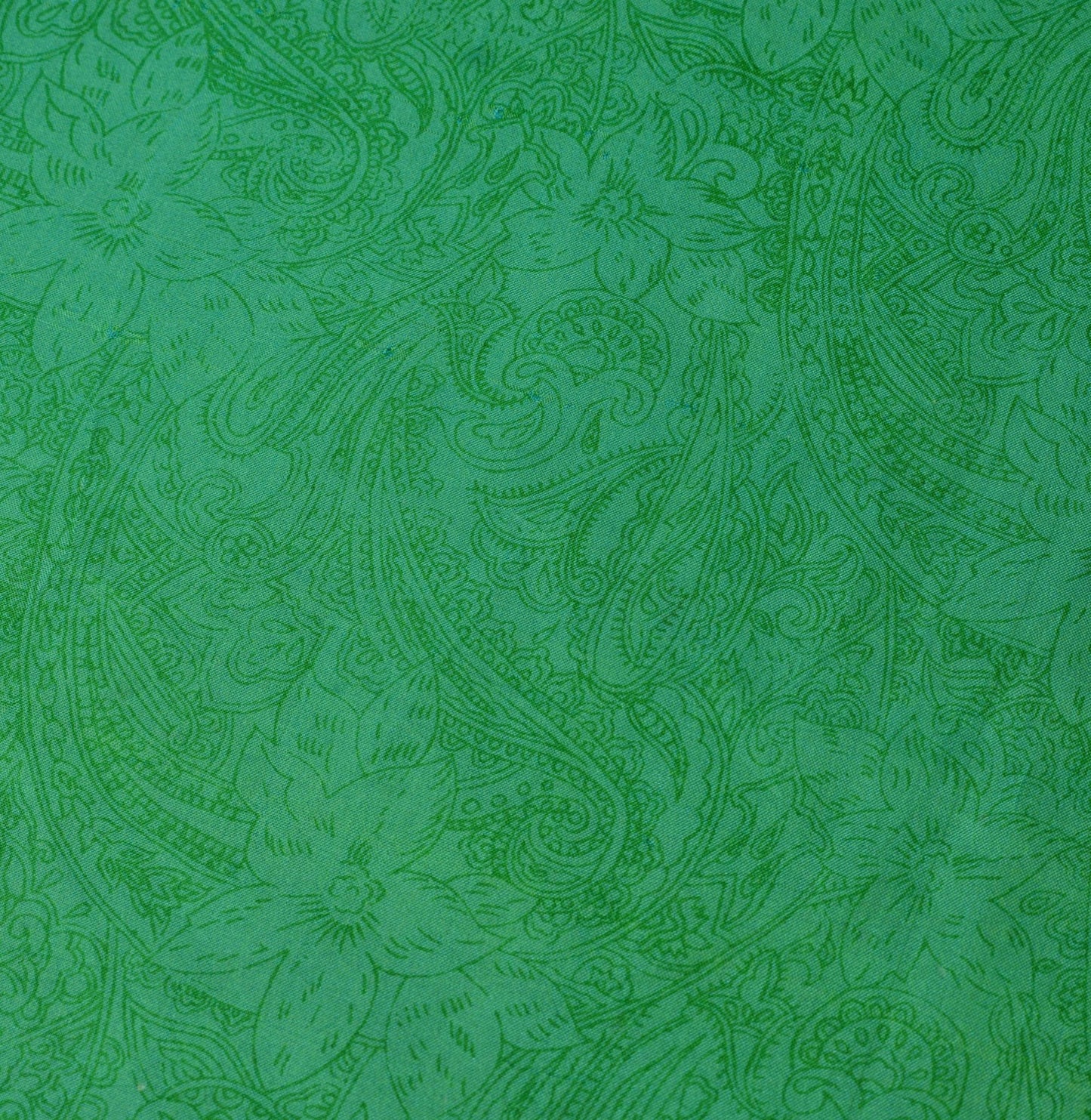 Sushila Vintage Green Scrap Saree 100% Pure Silk Printed Paisley Sari Fabric