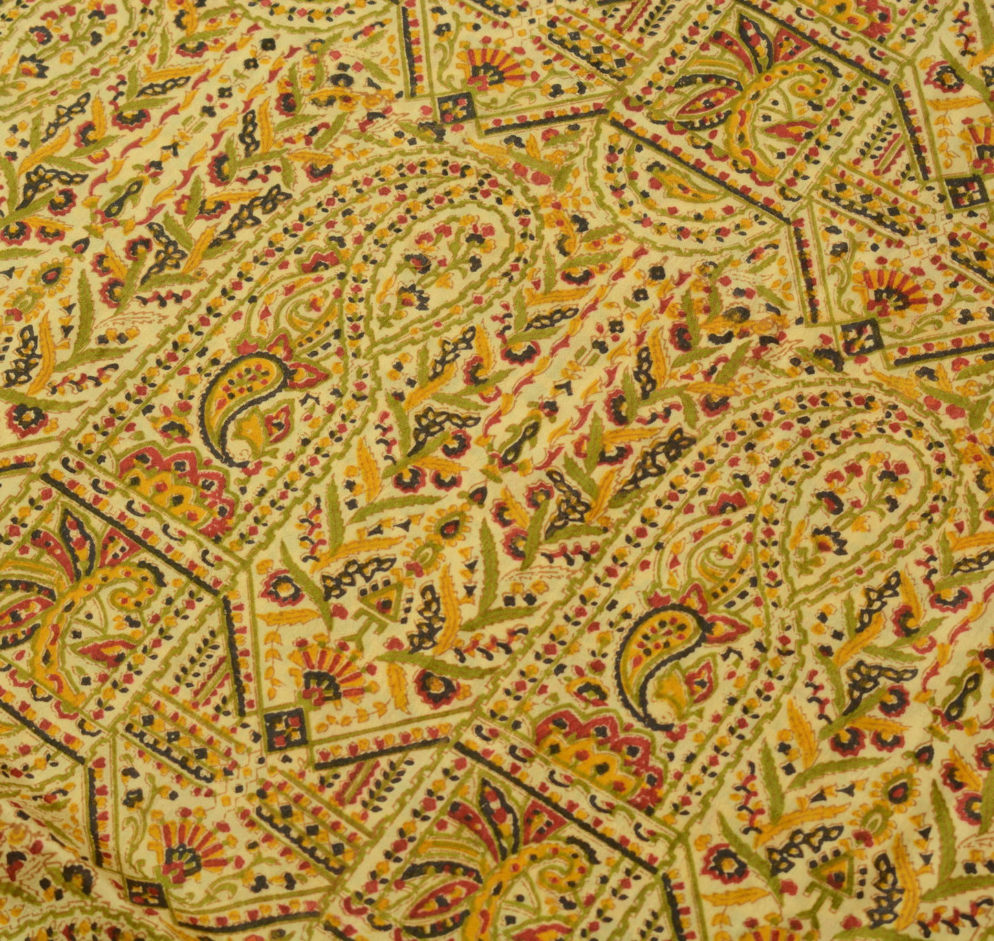 Sushila Vintage Cream Scrap Saree 100% Pure Silk Printed Paisley Sari Fabric
