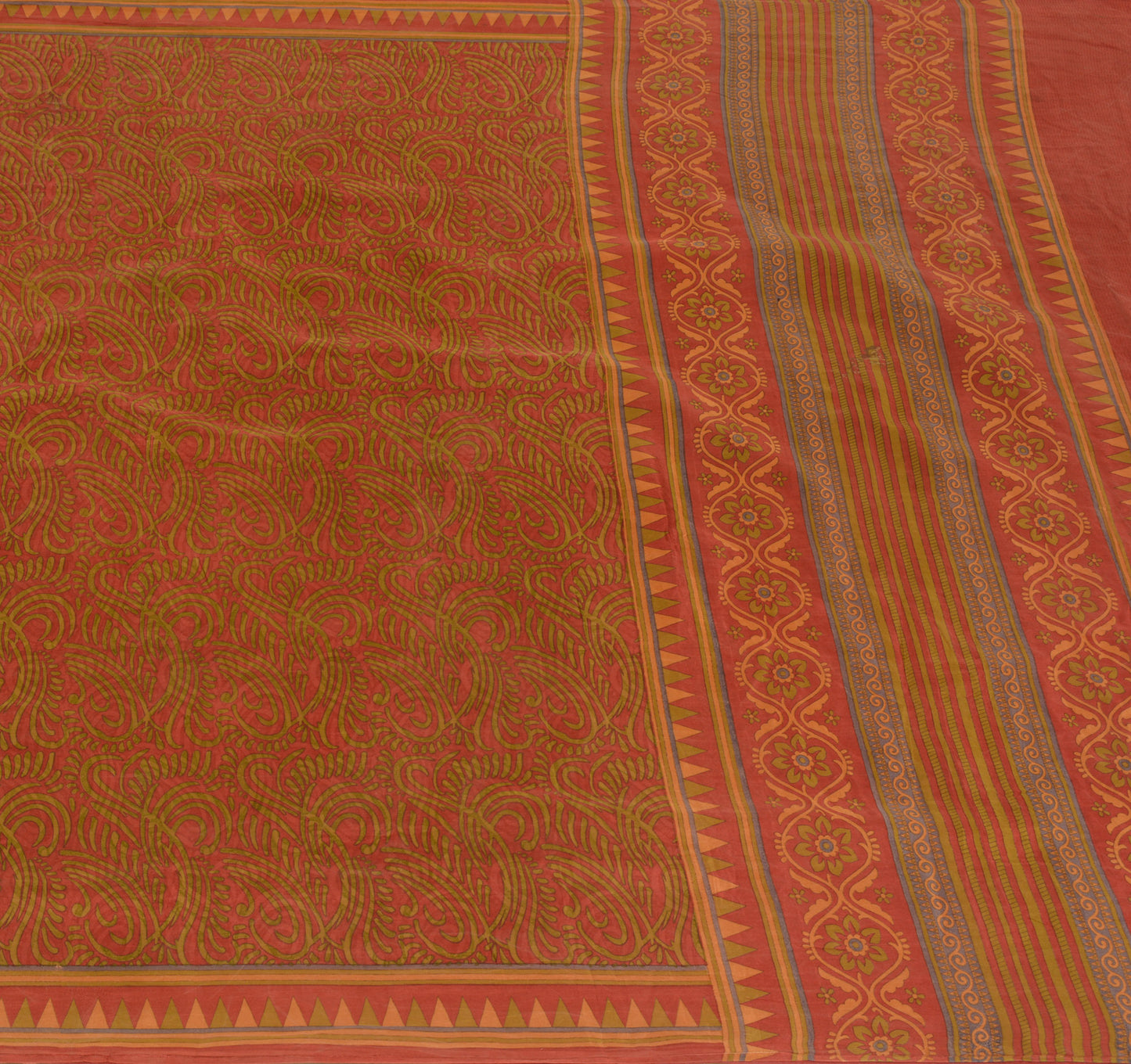Sushila Vintage Maroon Scrap Saree 100% Pure Silk Printed Floral Sari Fabric