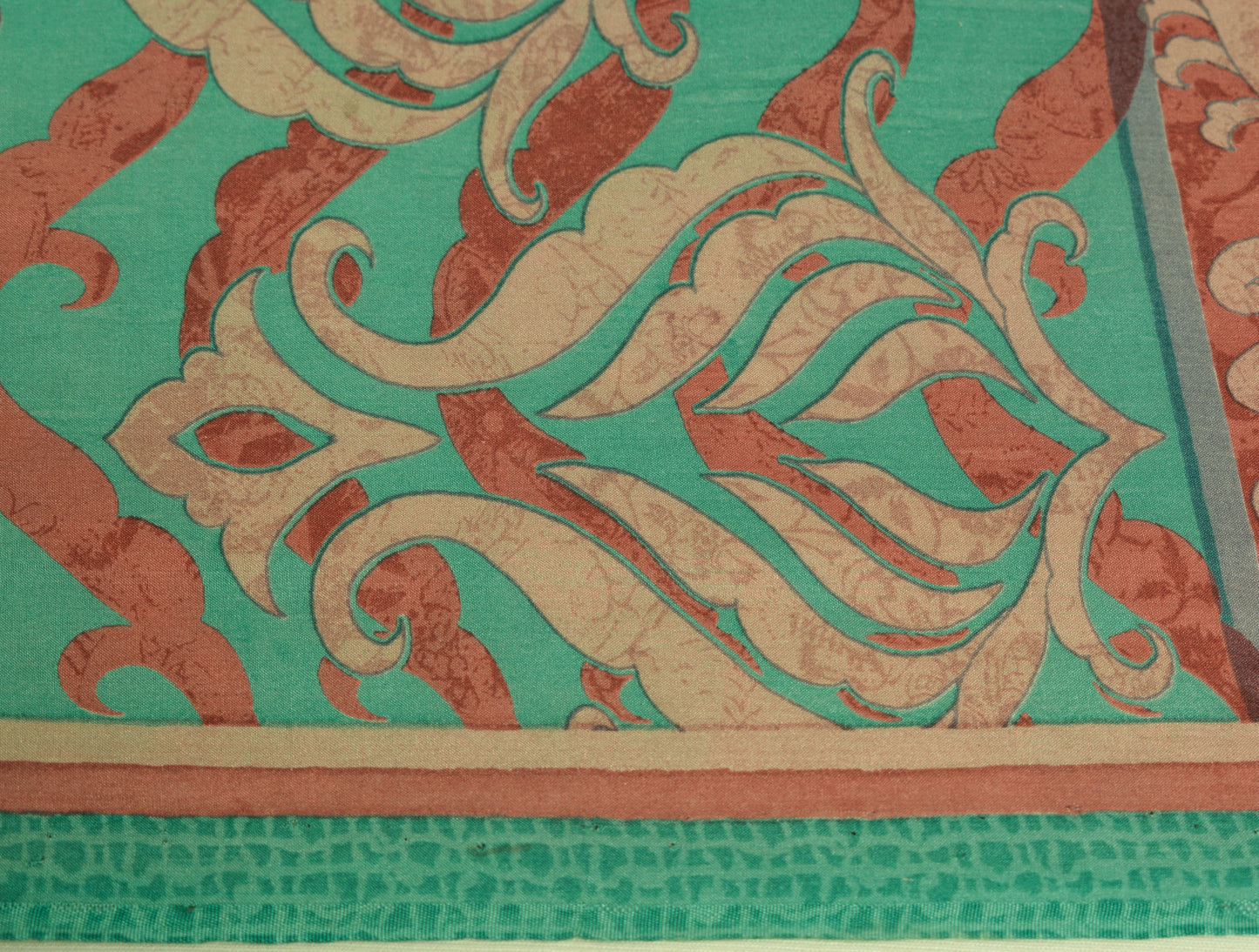 Sushila Vintage Green Scrap Craft Sari 100% Pure Silk Printed Floral Sari Fabric