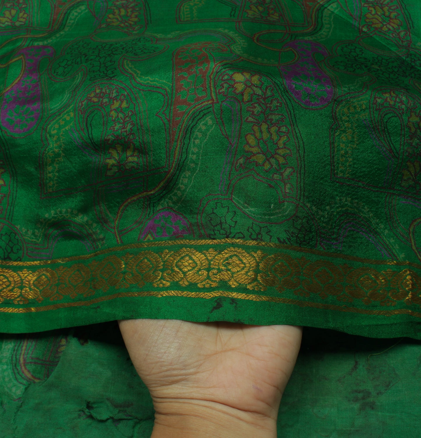 Sushila Vintage Green Scrap Saree 100% Pure Silk Printed Floral Sari Sari Fabric